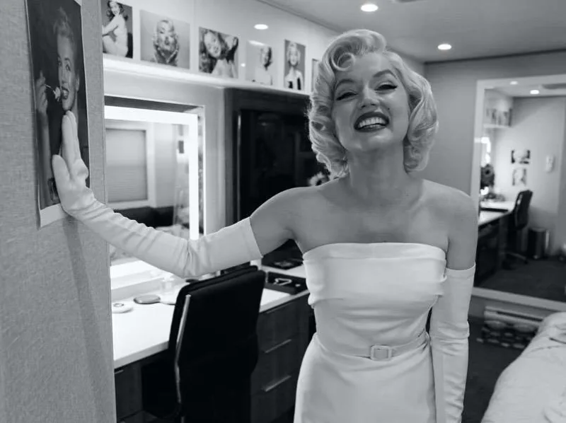 Merilin Monrodan bəhs edən film bəyənilmədi