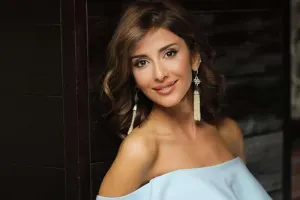 “Səhnə çox amansızdır”