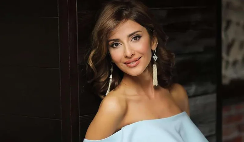 “Səhnə çox amansızdır”