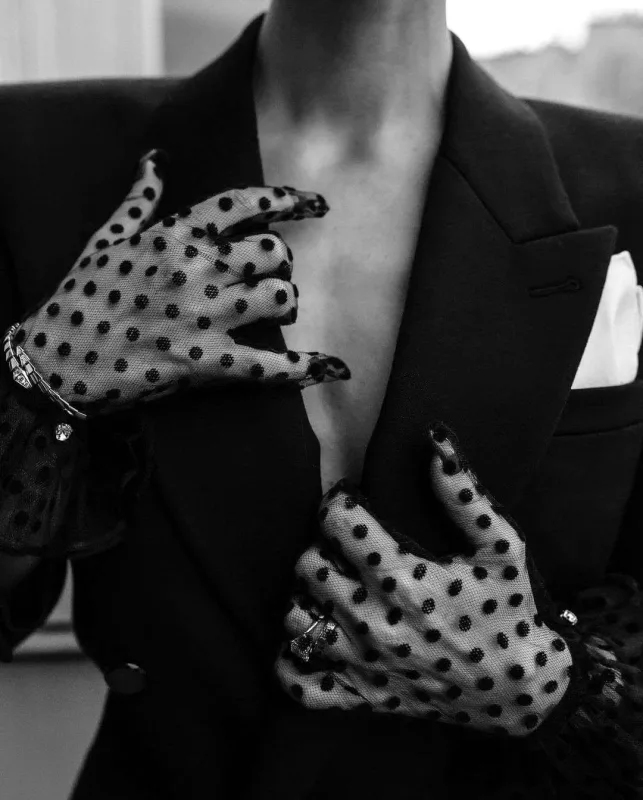 Türk aktrisalar Paris Dəb Həftəsində...