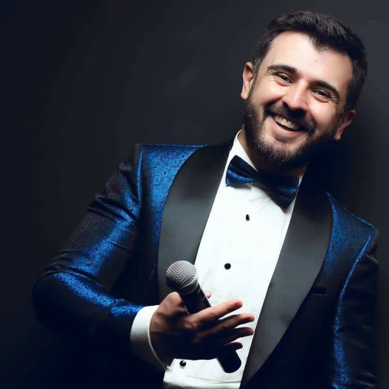 Cavid Gül “Space”ə gəldi