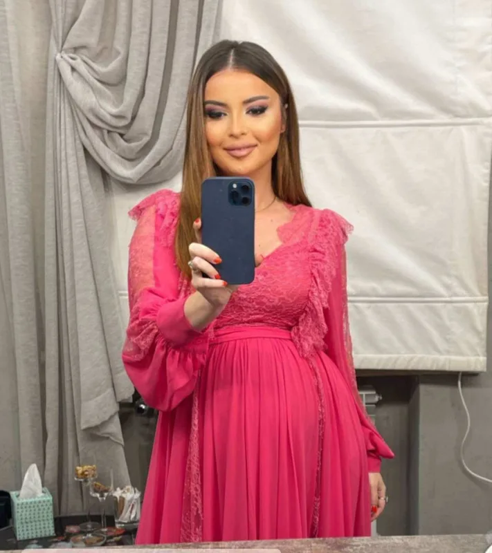 Hamilə Sevdadan yeni fotolar!