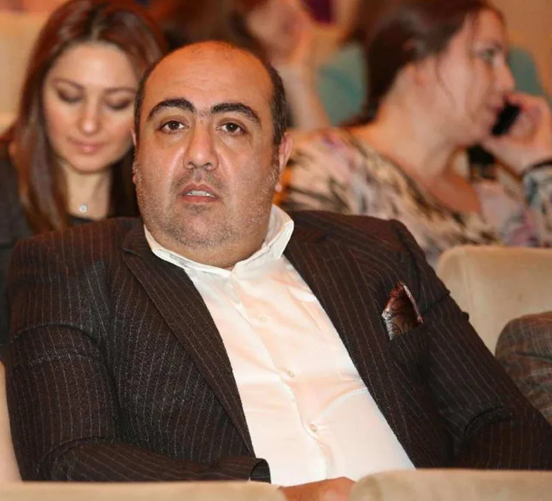 “Gürcü TV-lərində azərbaycanca oxuyur”