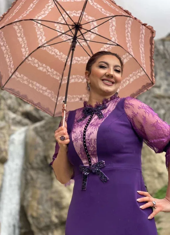 Laza şəlaləsində nikah bağladılar