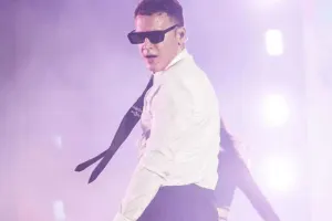 Edisdən yeni mahnı gəlir