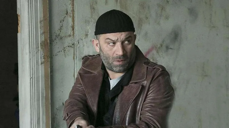 “Arka Sokaklar”dan ayrılacaq