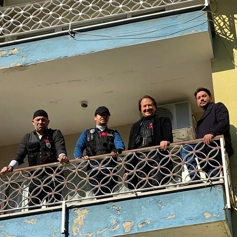 “Arka Sokaklar”dan ayrılacaq