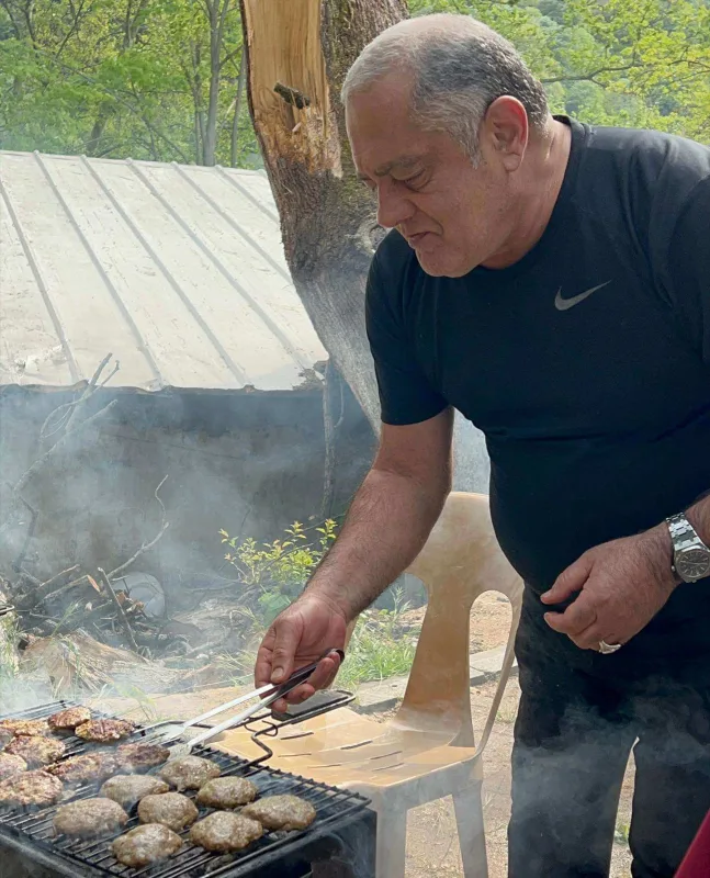 Günel valideynləri ilə...