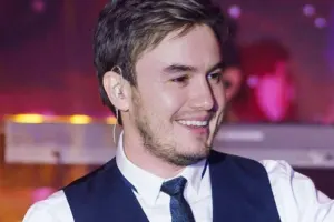 Mustafa Bakıda jurnalistə hücum etdi