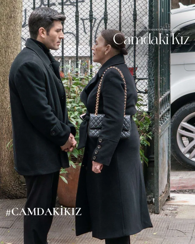 “Camdaki Kız”la vidalaşır!