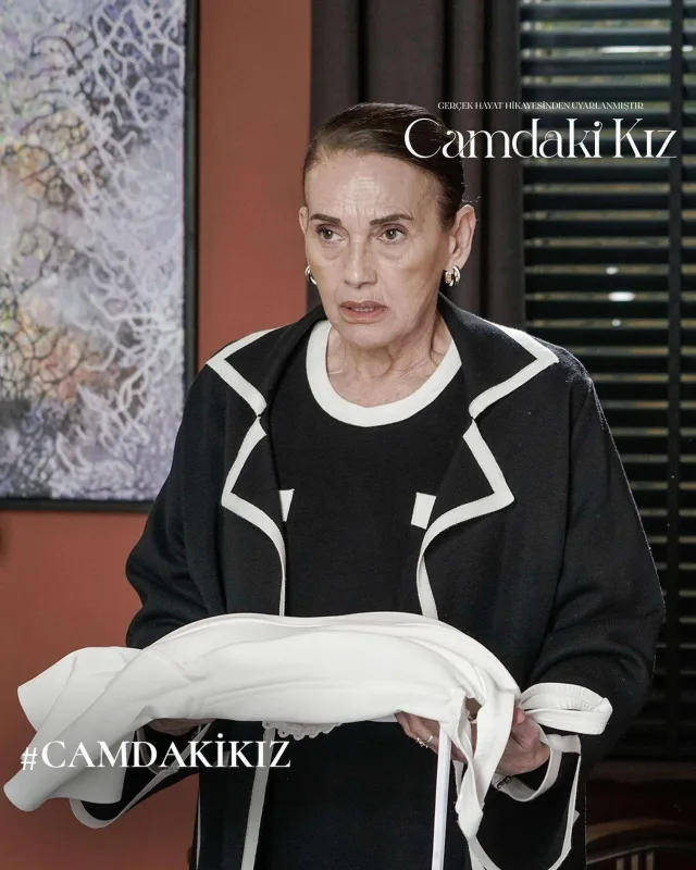 “Camdaki Kız”la vidalaşır!