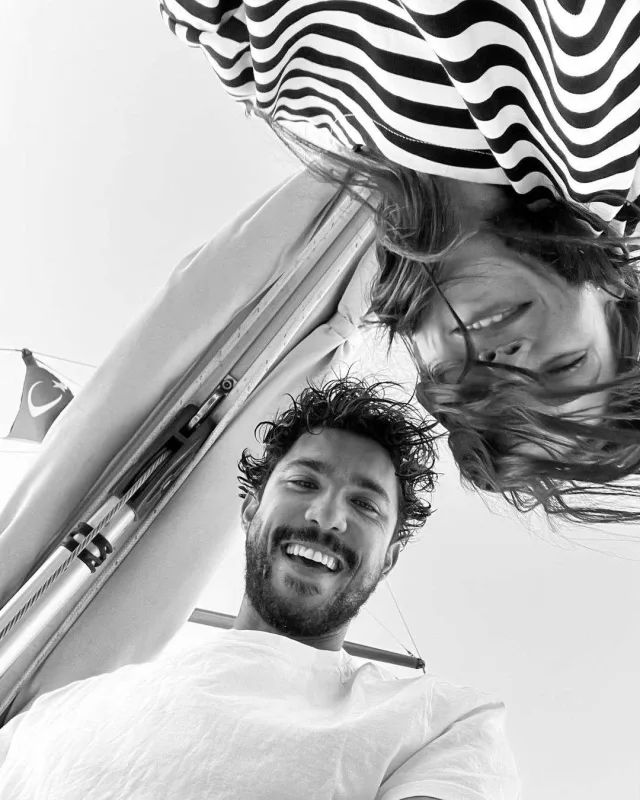 Birlikdə yaşamağa başladılar