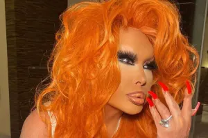 Bülent Ersoy “Hürrem” stilindən vaz keçmir