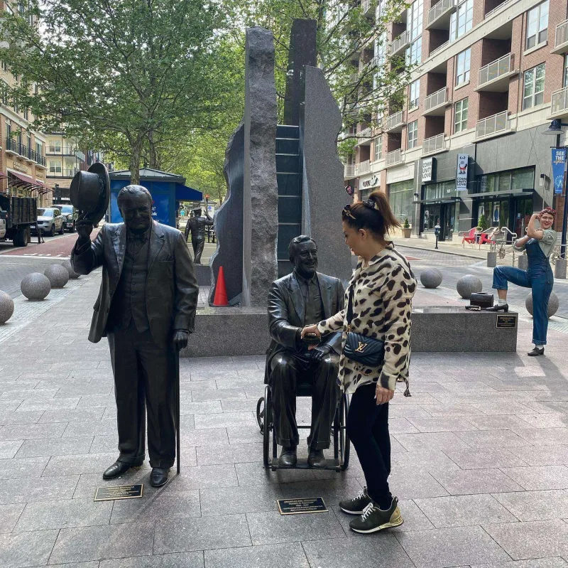 Nəzakət Teymurova okeanın o tayında... - FOTOLAR