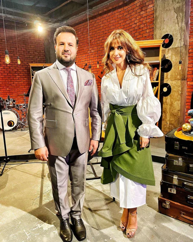 Üç xanım, bir libas...