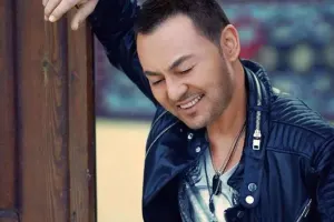 İnternetdən ən ucuz məhsulları alır