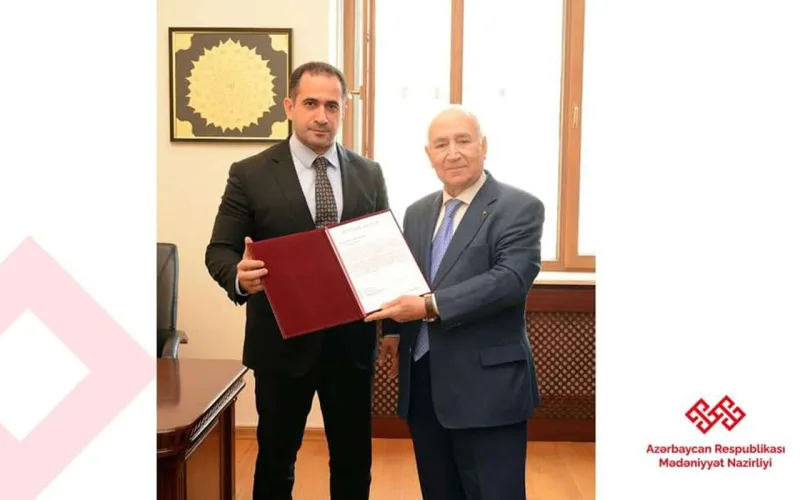 Nazir müavini Xalq artistini təbrik etdi