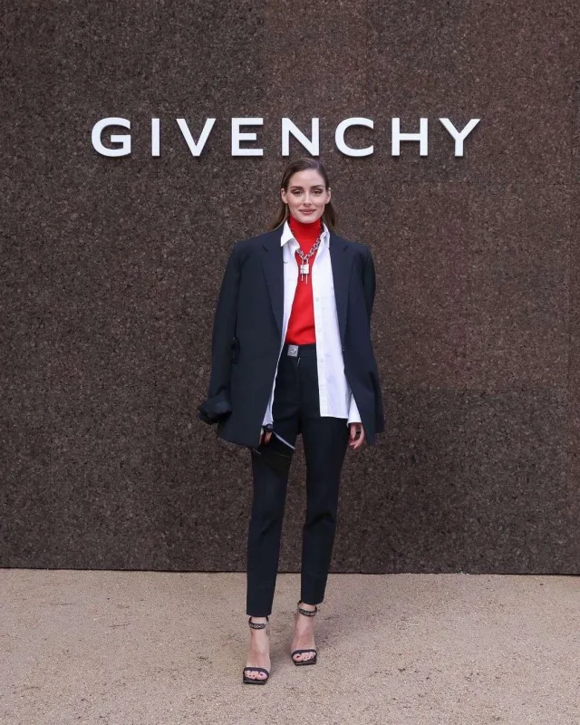 Məşhurlar “Givenchy” dəfiləsində