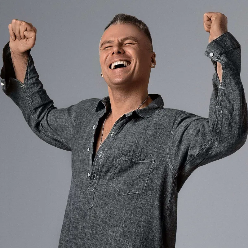 Dənizdə itkin düşən rus müğənni tapıldı