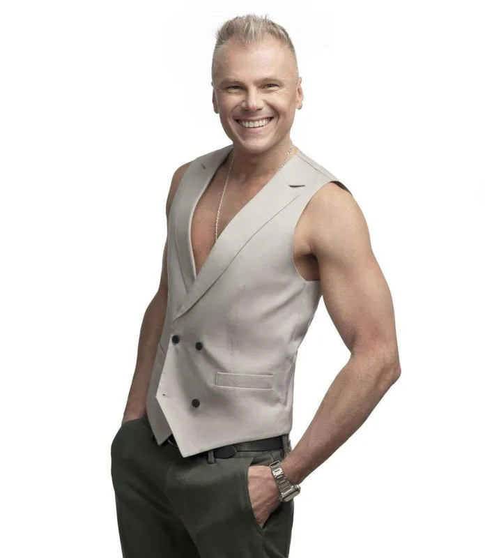 Dənizdə itkin düşən rus müğənni tapıldı