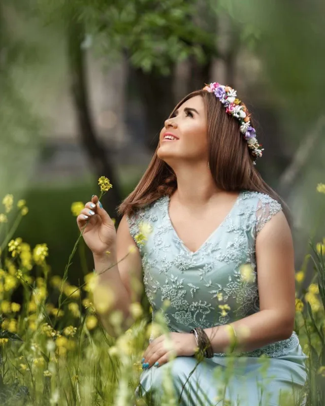 Elnarə intihar edən gəncdən yazdı