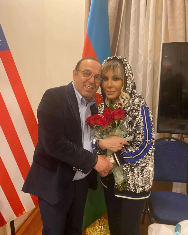 Elarizlə Brilliant Amerikada görüşdü