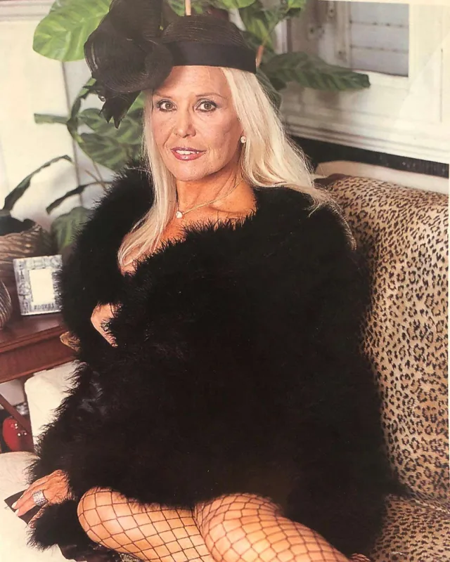 Bir gözünü itirdi