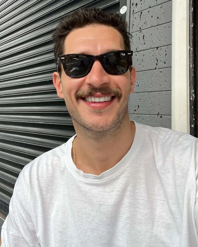 Nəsrinlə Uraz sevgilidir?