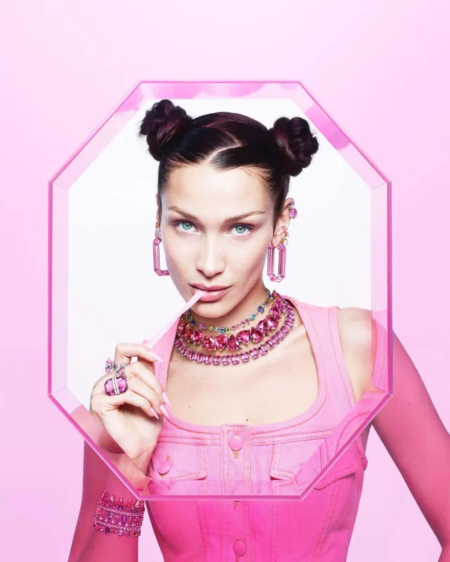 Bella məşhur brendin siması oldu