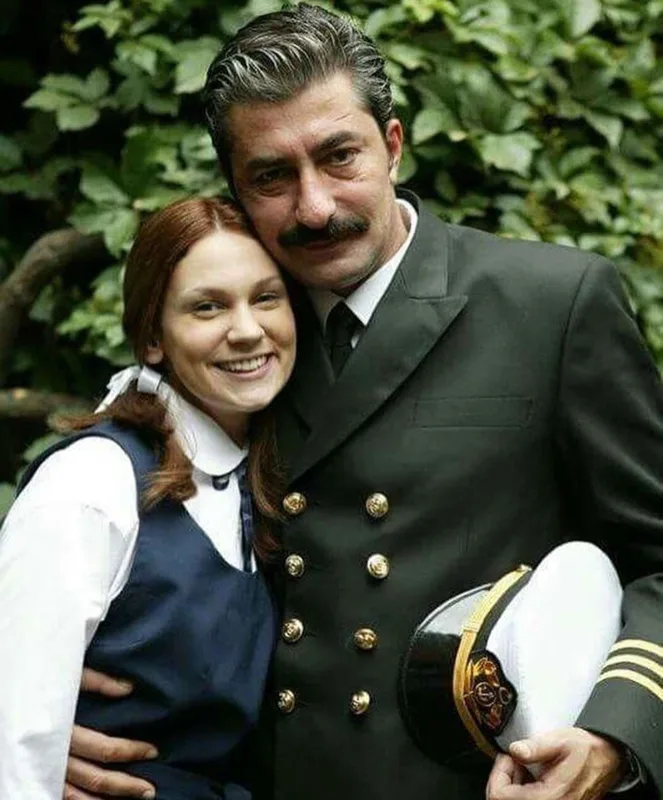 9 il sonra bir araya gəldilər...