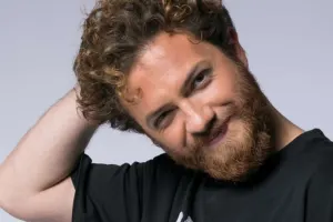 Jurnalistlər muğam istədi, Nadir oxudu