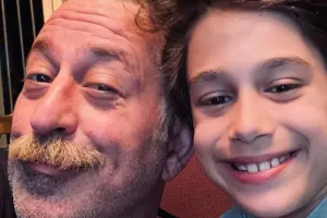 “Oğlum dedi ki, ölsən, millətin IQ-sü düşər”