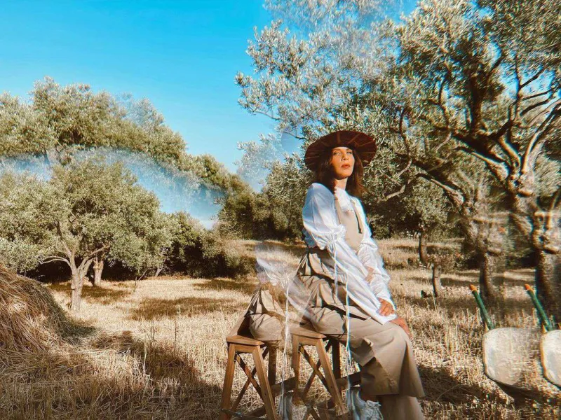 Sertab Erener koronaya yoluxdu