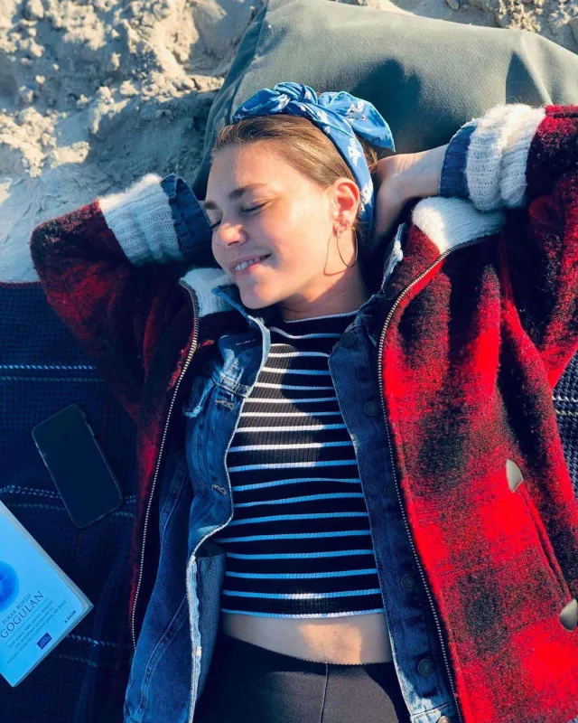 Aslı bu səbəbə görə sevgilisindən ayrılıb