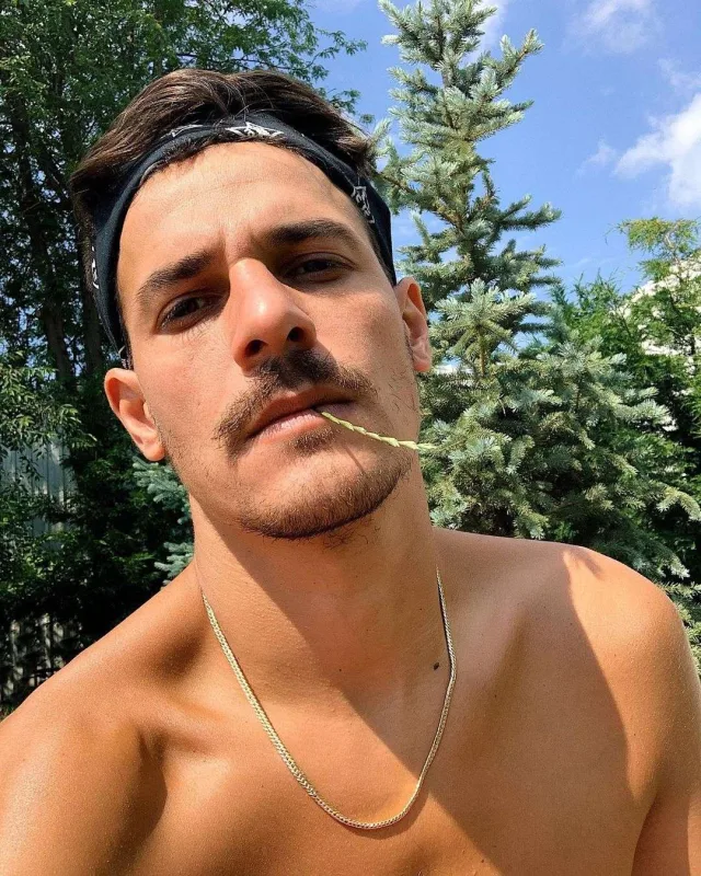 Ərindən boşanan Zeynepin yeni sevgilisi