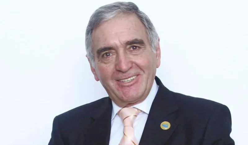 Xalq artisti oğluna qız axtarır