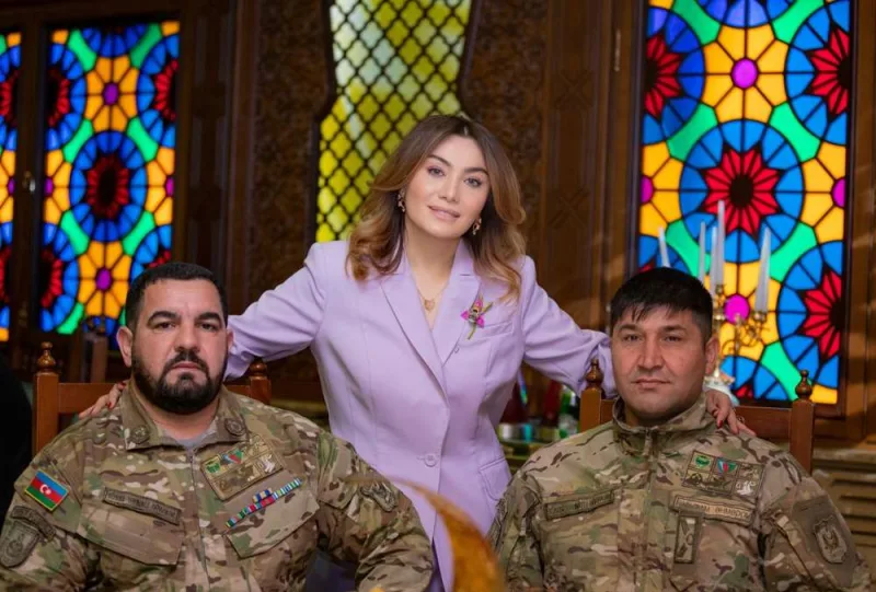 Ruhi Əliyeva qazilərlə görüşdü