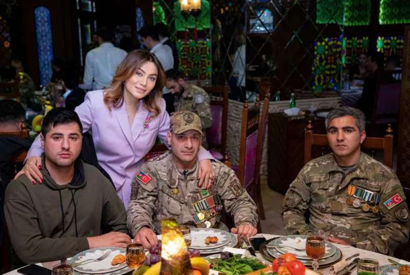 Ruhi Əliyeva qazilərlə görüşdü