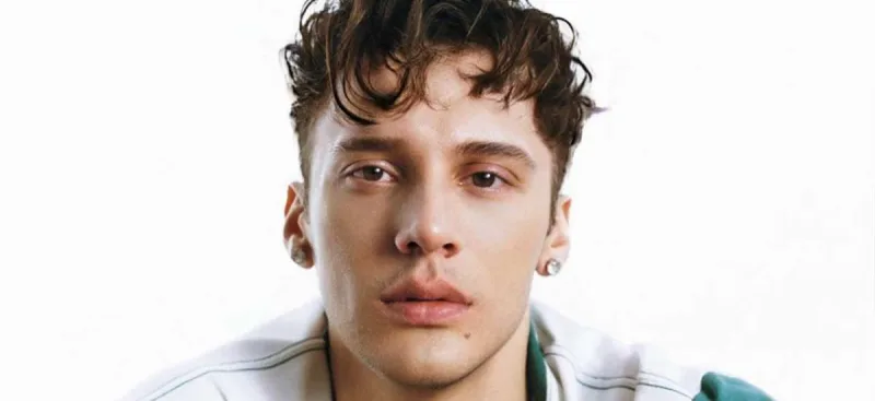 Edis Bakıda “Ayrılığ”ı ifa etdi - Video