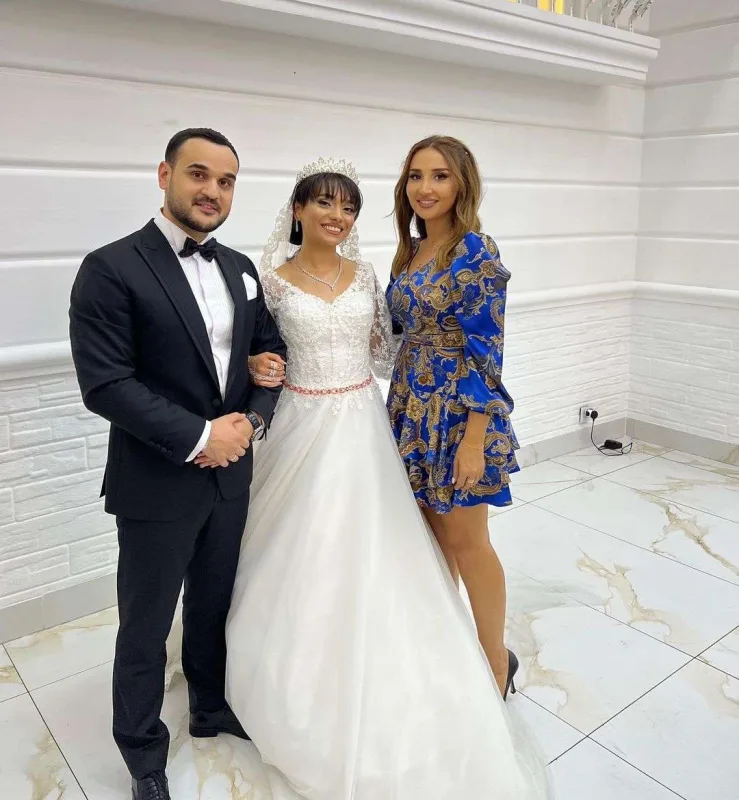 Zakir Əliyev qızını evləndirdi