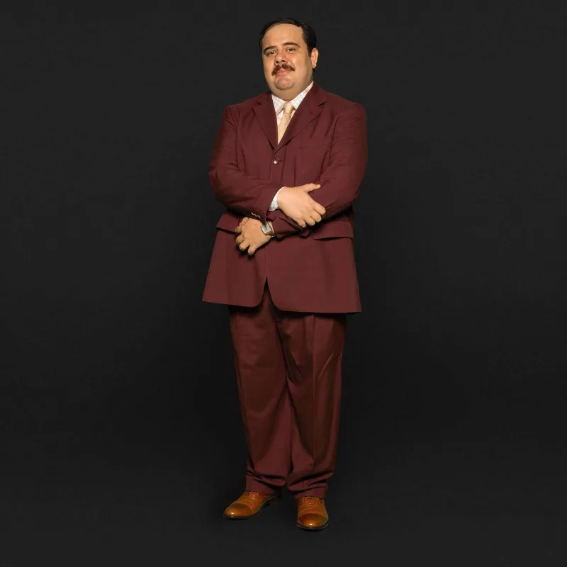 Eseri həyat yoldaşı belə tanıya bilmədi