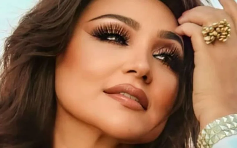 Qardaşı müğənni olmağını istəmədiyi üçün ona şillə vurubmuş