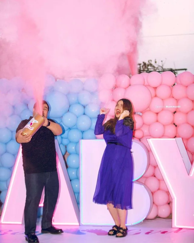 Sevda qızının adını açıqladı