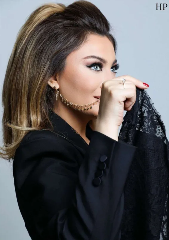 Ruhi Əliyeva ərəb dərgisinin üz qabığında