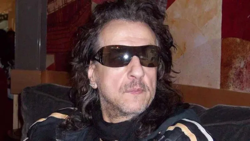 İlhan İrem vəfat etdi