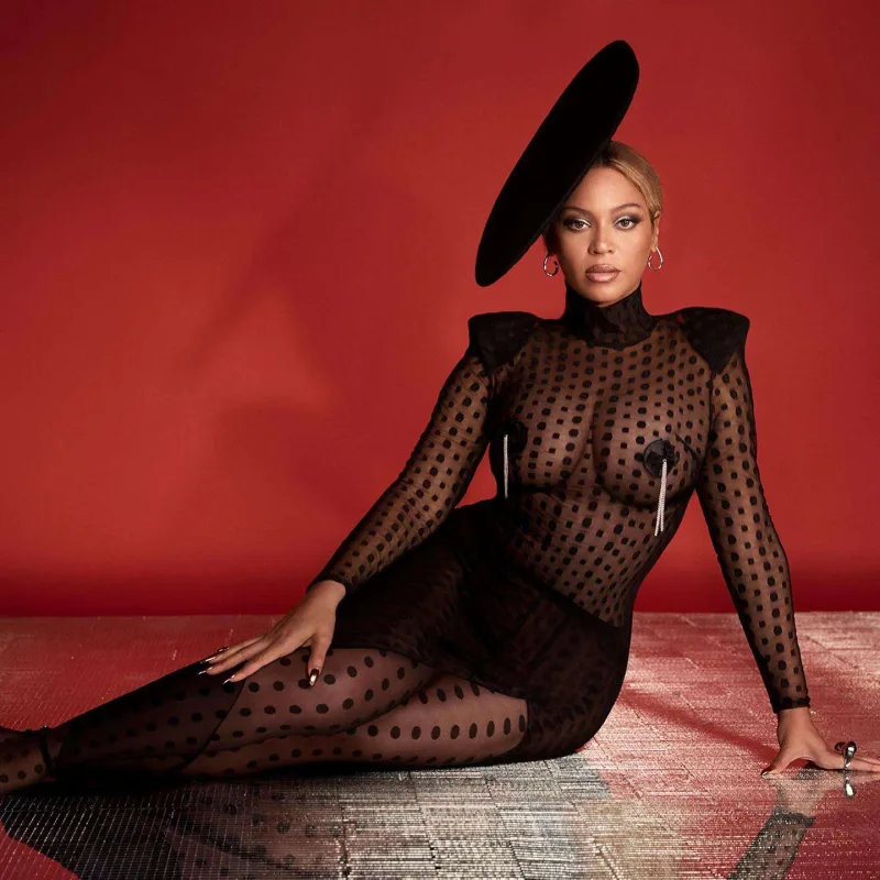 Beyonsdan yeni albomu üçün fotolar