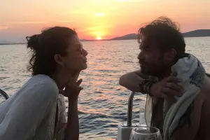 Berenlə Kenanın evliliklərinin 8-ci ili