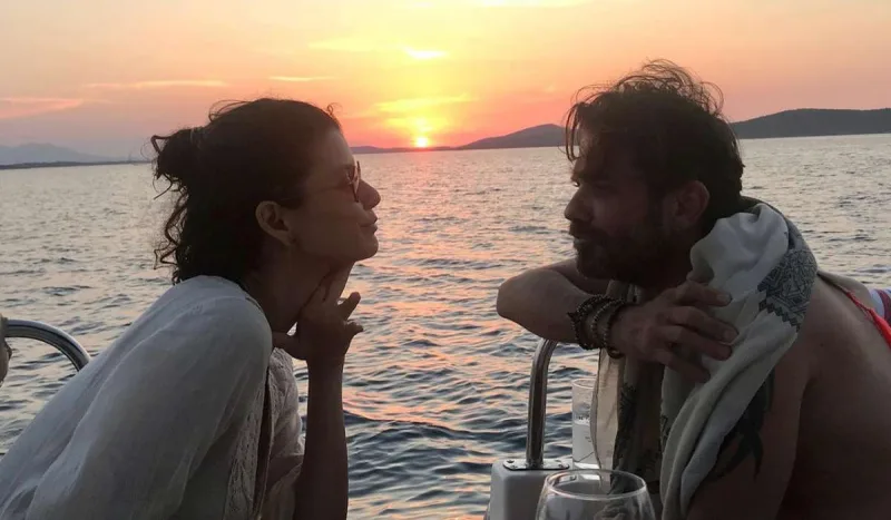 Berenlə Kenanın evliliklərinin 8-ci ili