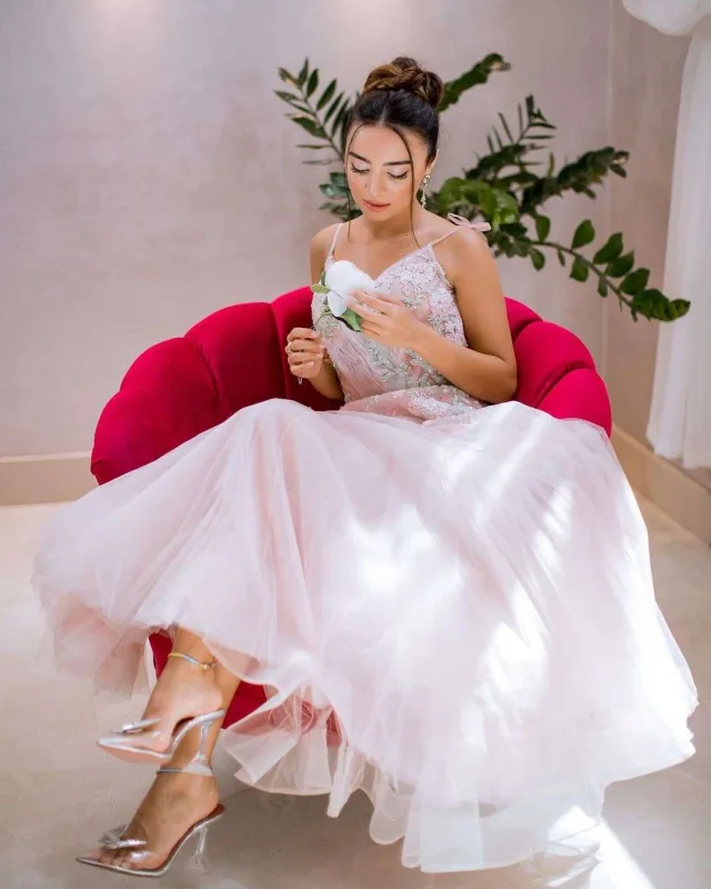 Kəmalədən izləyicilərinə qəribə sual