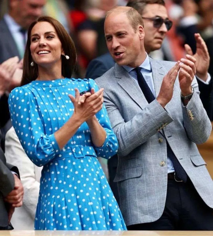 Şahzadə xanımına xəyanət edib?